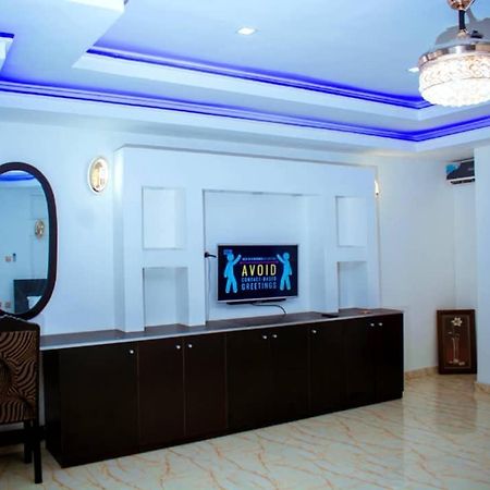 Mexiloyd Luxury Rooms & Suites Port Harcourt Buitenkant foto